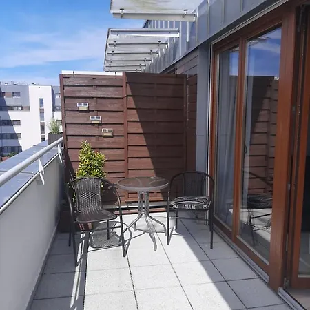 White Apart Platan Apartment *